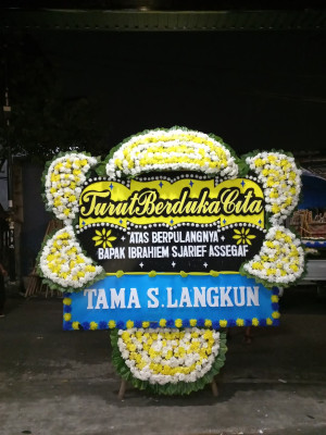Papan Bunga Duka di Kanara