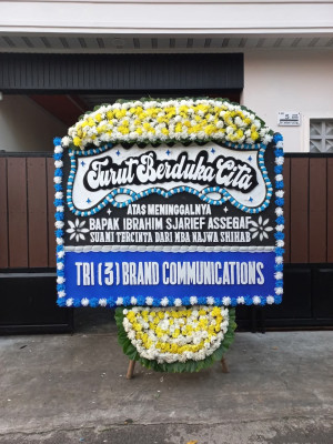 Papan Bunga Duka di Kanara